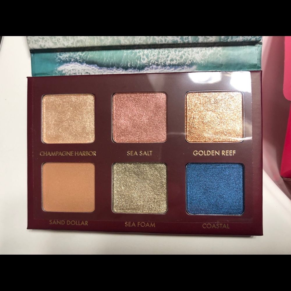 Wanderess Seascape Palette!